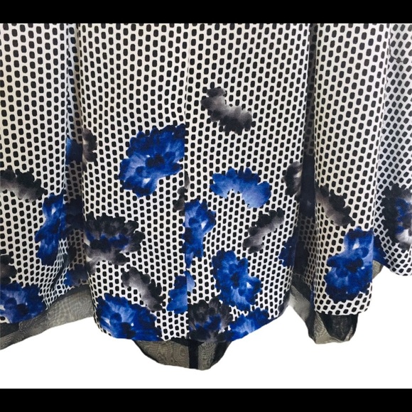 EXPRESS Pleated Fit & Flare Floral Print Tulle Circle Skirt Black/Purple Size 4 - Picture 7 of 11